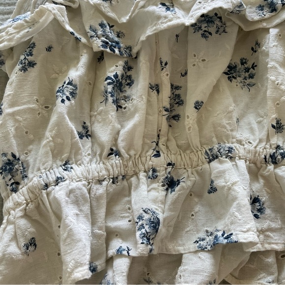 American Eagle Floral Top - Picture 3 of 3